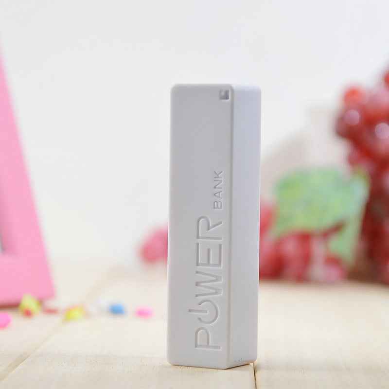 Fast Charging Portable Power Bank – Power Bank Mobile - side angle view
