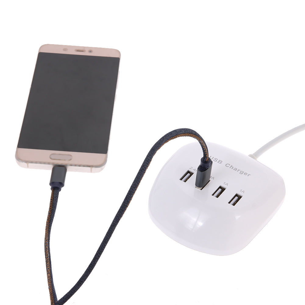 Fast Charging Wireless Charger – Charger - side angle view