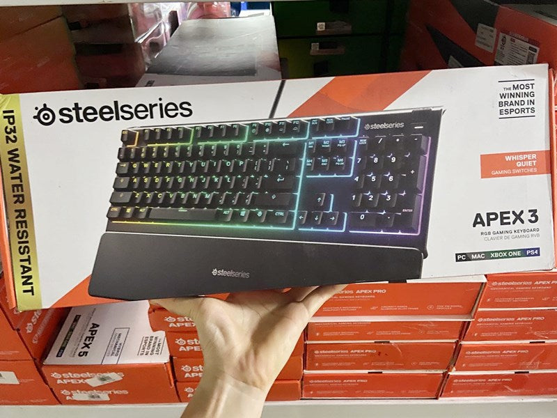Rgb Backlit Mechanical Keyboard – Adjustable - packaging and contents