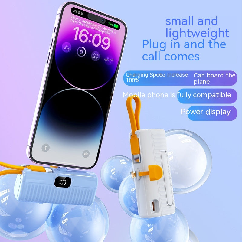 Fast Charging Portable Power Bank – Power Bank Compact - lifestyle usage shot
